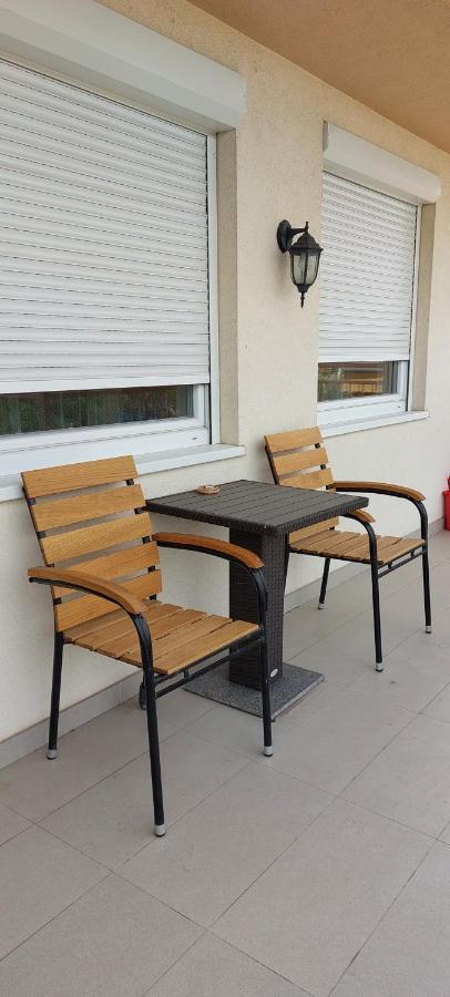 Apartamento Plavi Zec Subotica Exterior foto